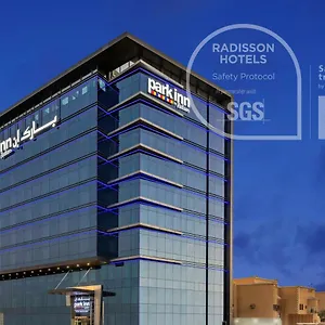 Park By Radisson Madinah Road Отель
